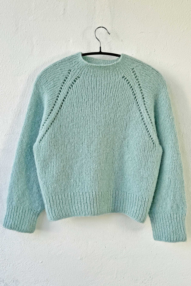 Starter Sweater